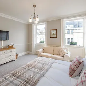  Apartment Luxury Georgian Duplex In